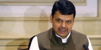 Helicopter's Force Landing carrying Fadnavis